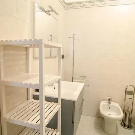 Goldoni 1 Apartment *